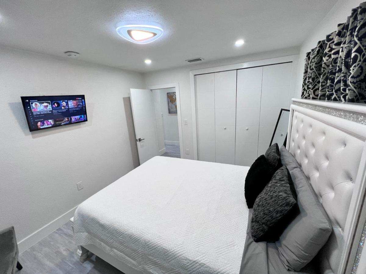 Stylish 2 Bedrooms Apartment By Miami International Airport Dış mekan fotoğraf